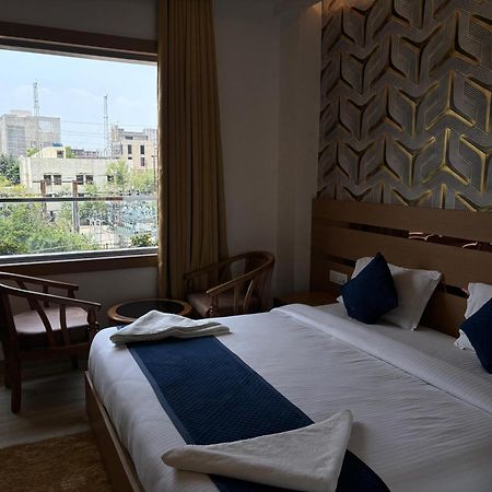 Hotel Royal Casa 러크나우 외부 사진