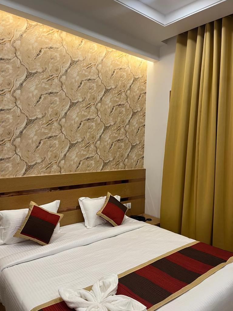 Hotel Royal Casa 러크나우 외부 사진