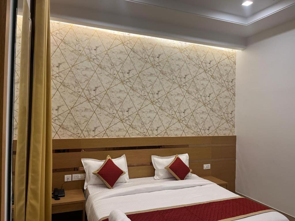 Hotel Royal Casa 러크나우 외부 사진