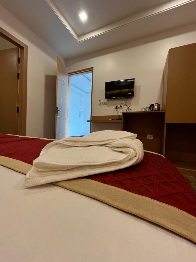 Hotel Royal Casa 러크나우 외부 사진