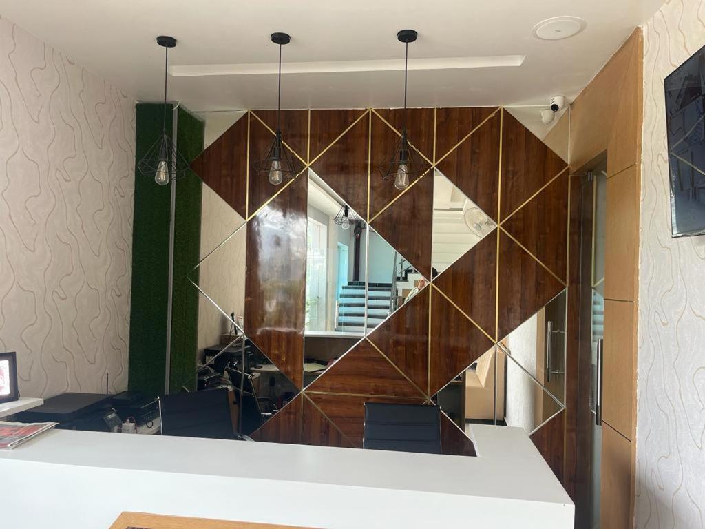 Hotel Royal Casa 러크나우 외부 사진