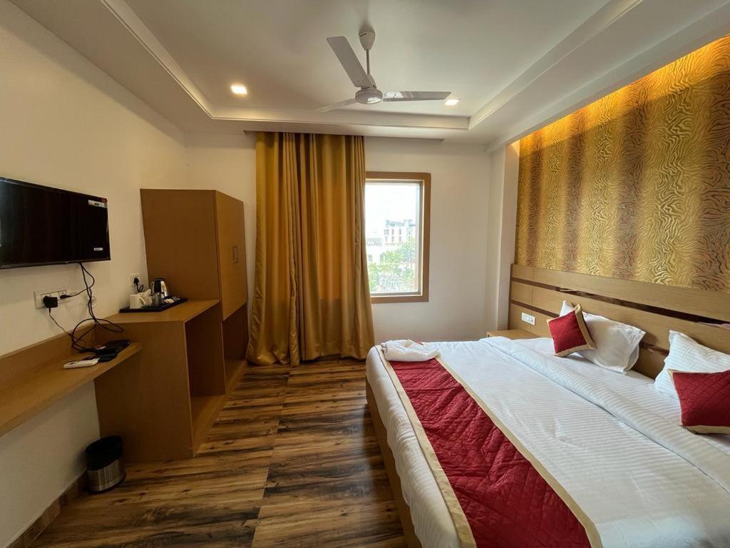 Hotel Royal Casa 러크나우 외부 사진