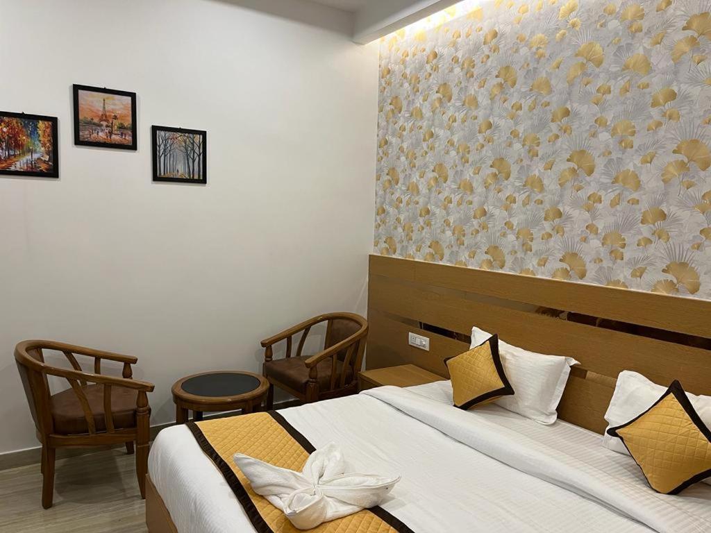 Hotel Royal Casa 러크나우 외부 사진