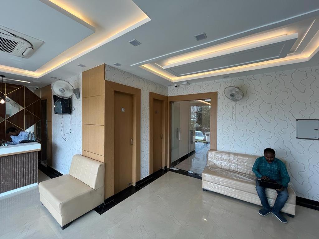 Hotel Royal Casa 러크나우 외부 사진