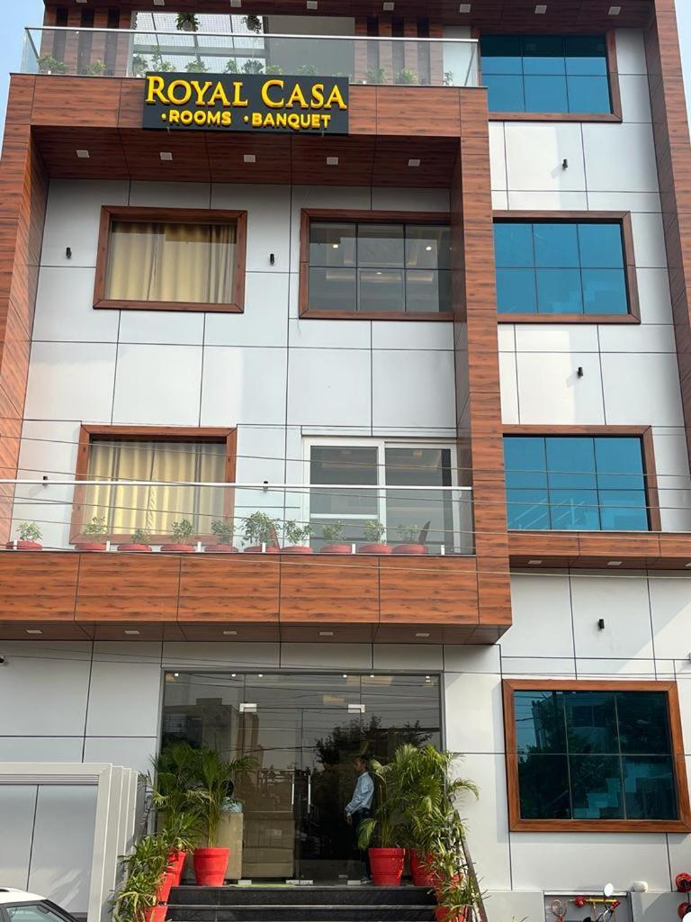 Hotel Royal Casa 러크나우 외부 사진