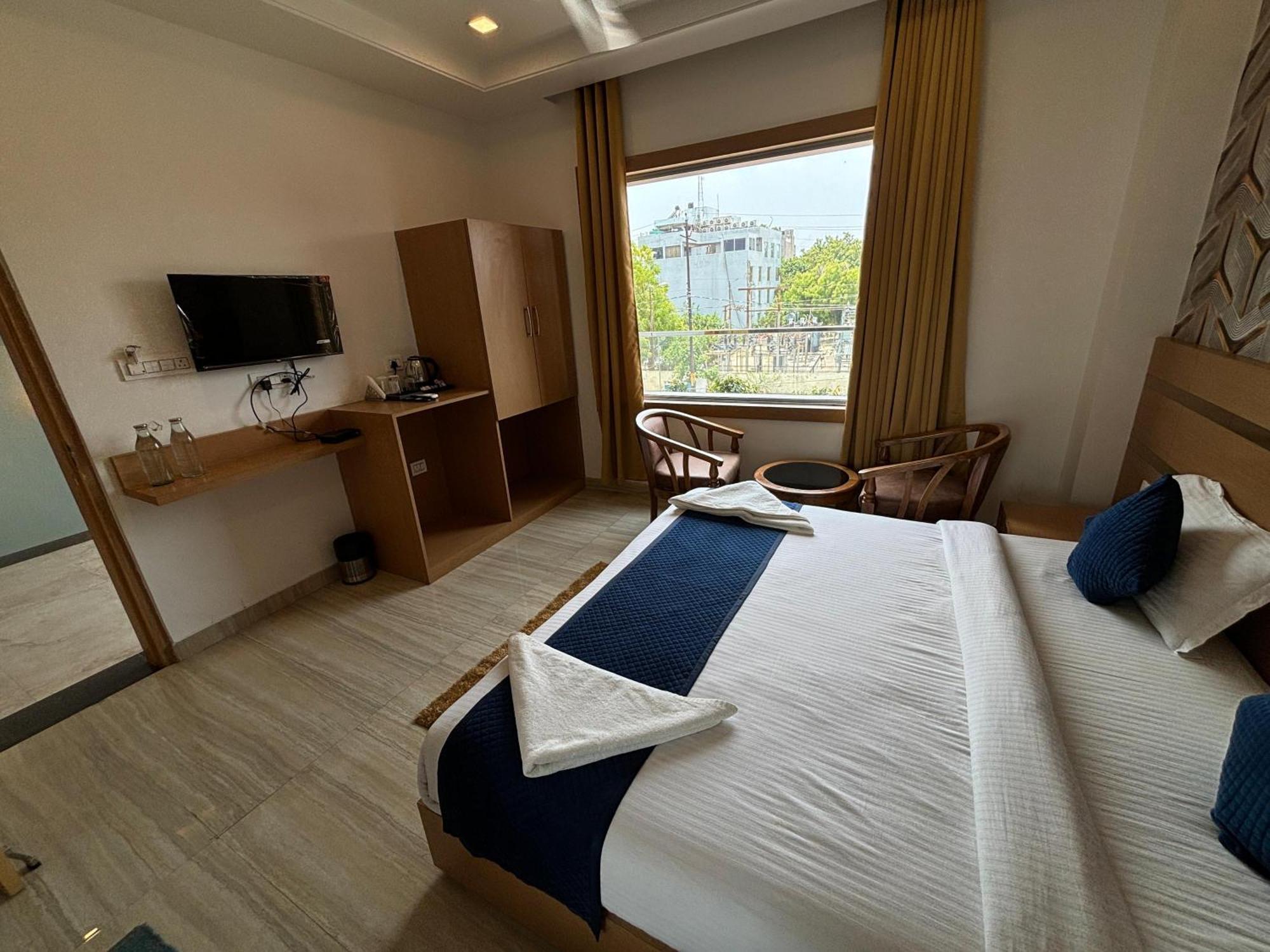 Hotel Royal Casa 러크나우 외부 사진